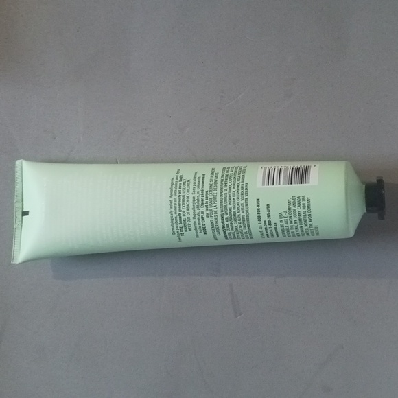 Avon Body Lotion - Picture 2 of 2